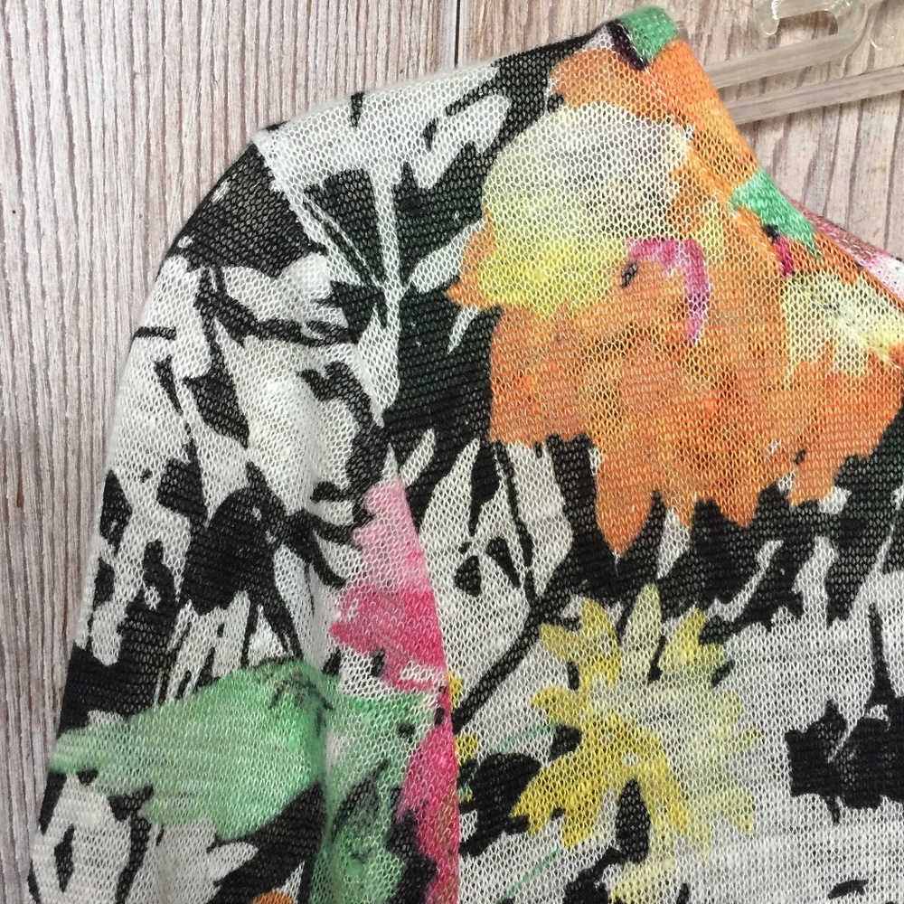 Lauren Paisley Print Linen Top PL - Picture 3 of 7